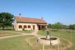 Загородный дом с водоснабжением из скважины: как сделать воду надёжной и вкусной